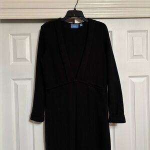 Long v neck sweater with pockets